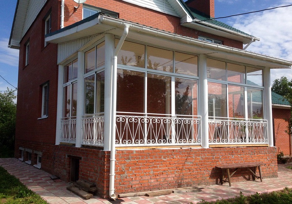Заказать остекление веранд